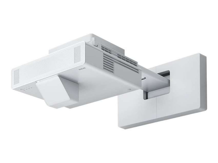 EB-800F - UST Projektor 3LCD