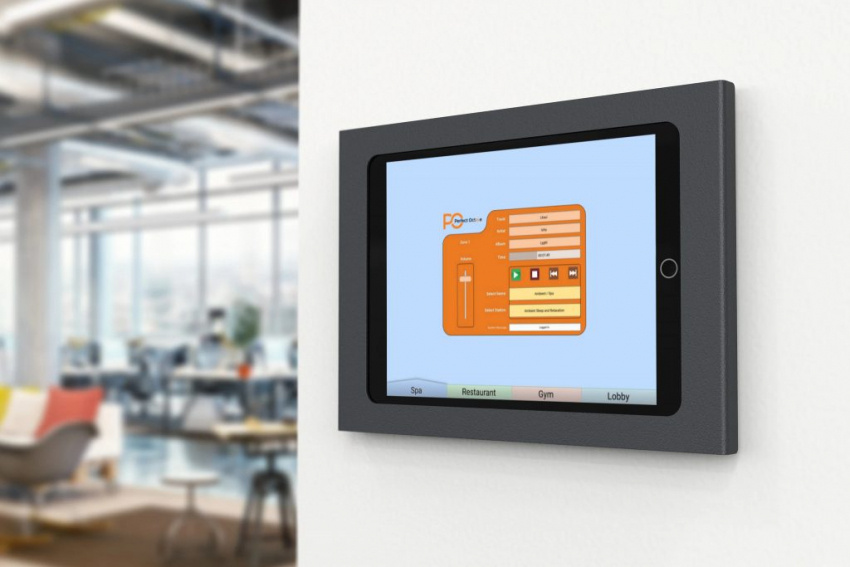 Musiktj�nst f�r f�retag (1 Zon), F�rnyelse 1�r